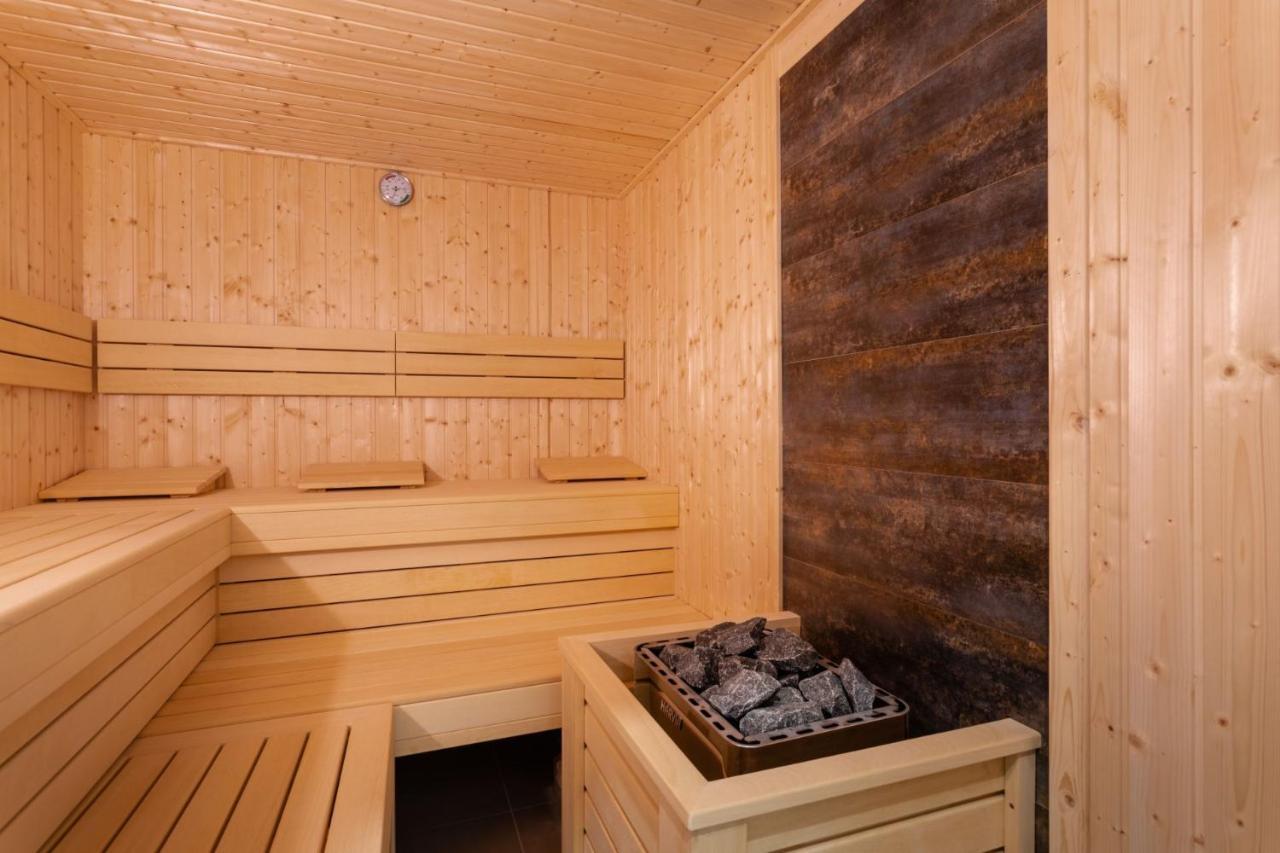 Green Park Resort A25 -Z Dostepem Do Basenu, Sauny, Jacuzzi, Silowni ชกลาร์สกา ปอเรมบา ภายนอก รูปภาพ